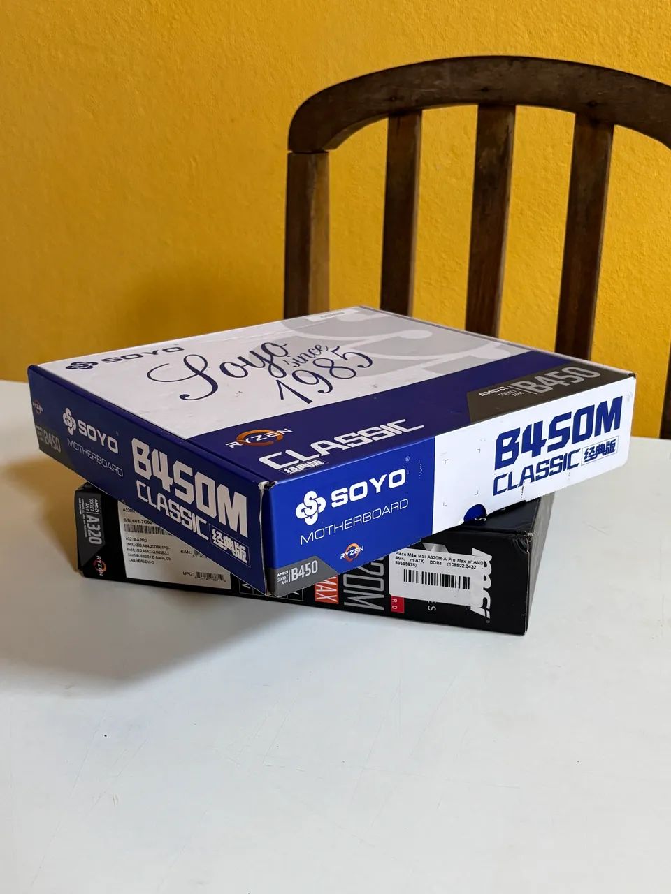 Placa-Mãe Soyo B450M Classic AM4 DDR4 + Caixa e Acessórios