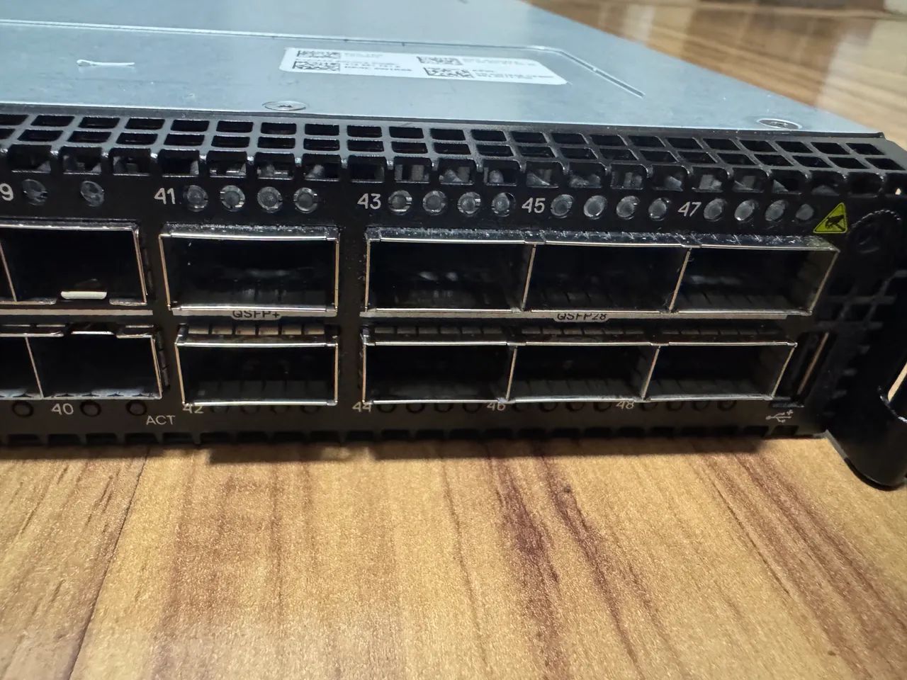 Switch Dell EMC Enterprise S4248FB-ON - Foto 2