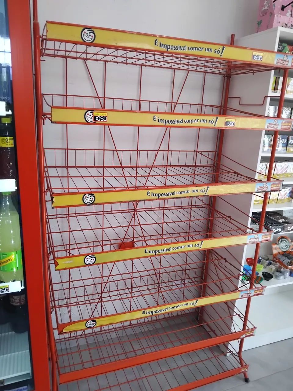 Gôndolas para salgadinhos  - Foto 2