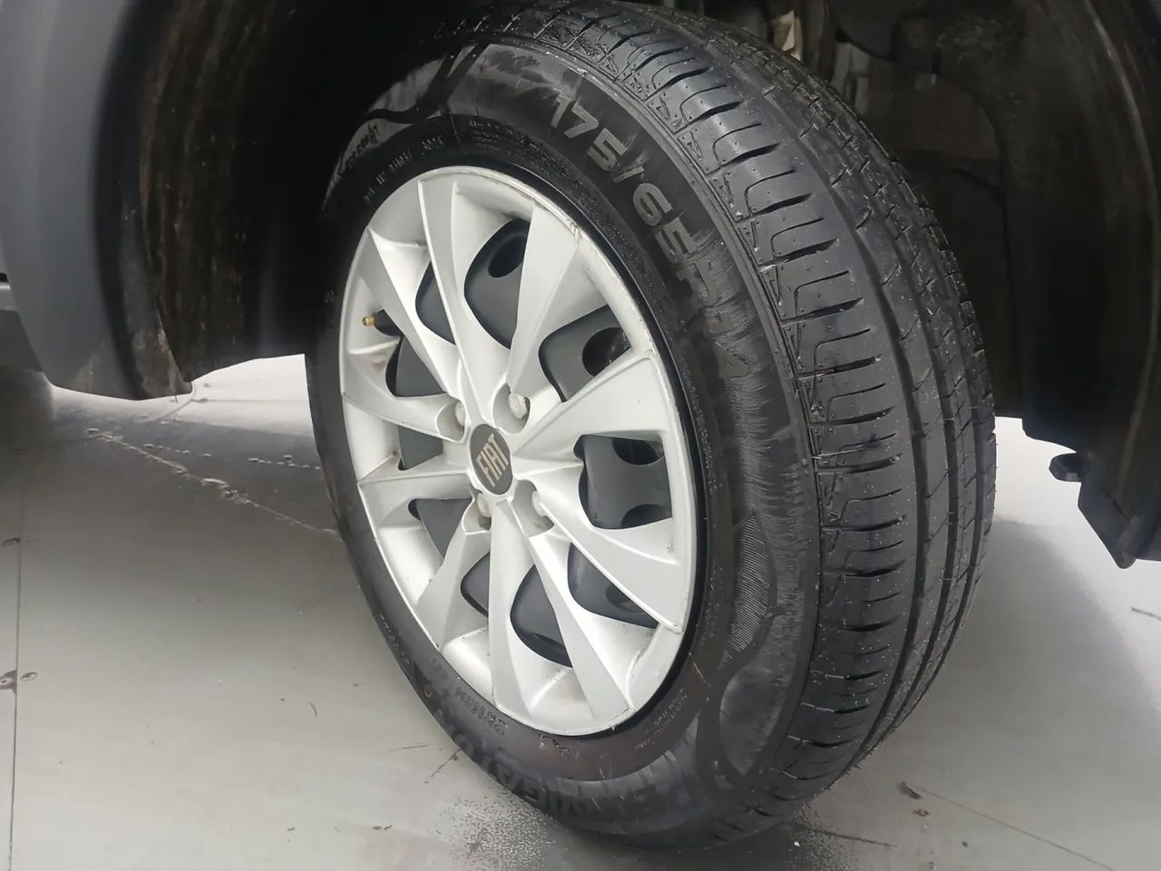 Fiat Mobi LIKE 1.0 Fire Flex 5p., foto 13 de 18