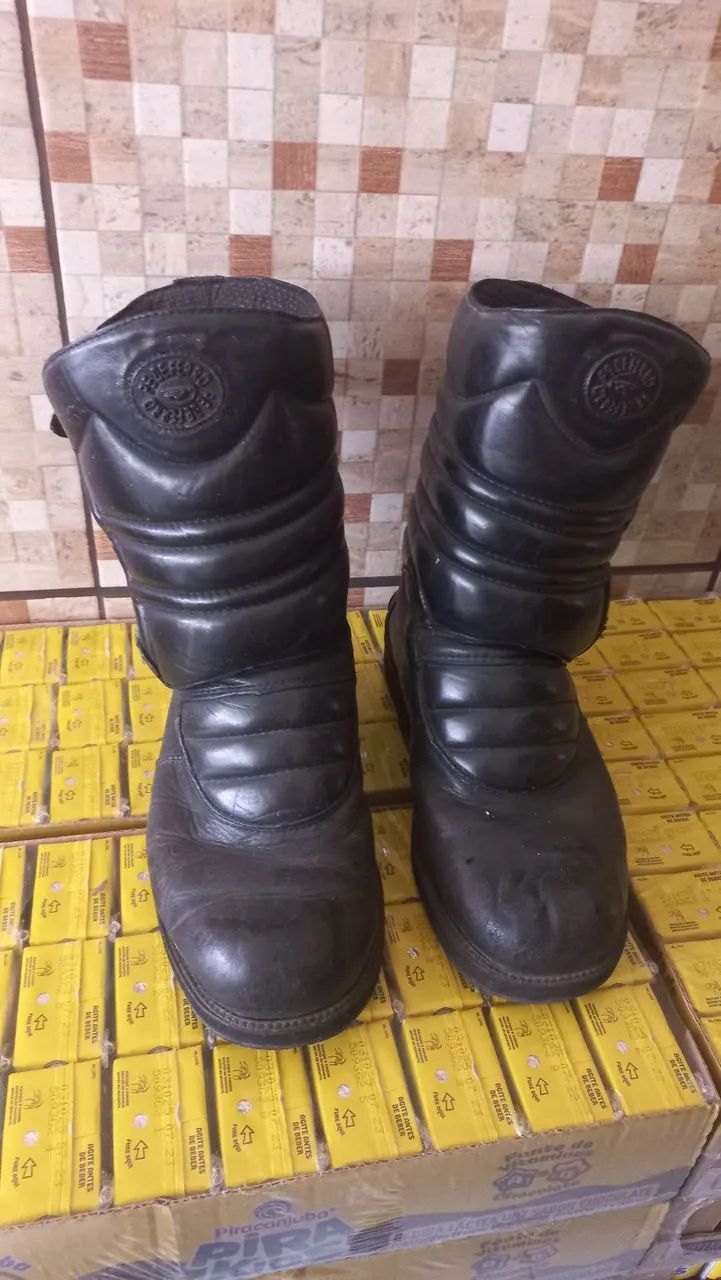 Bota motociclista 