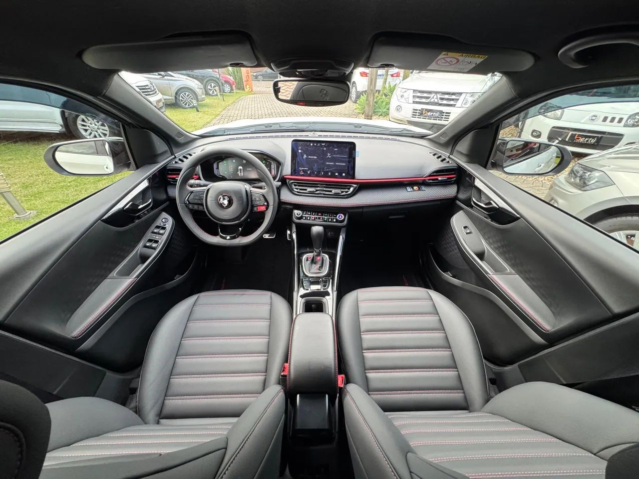 Fiat Fastback Abarth Turbo Flex 1.3 Aut. 2025 - Foto 4