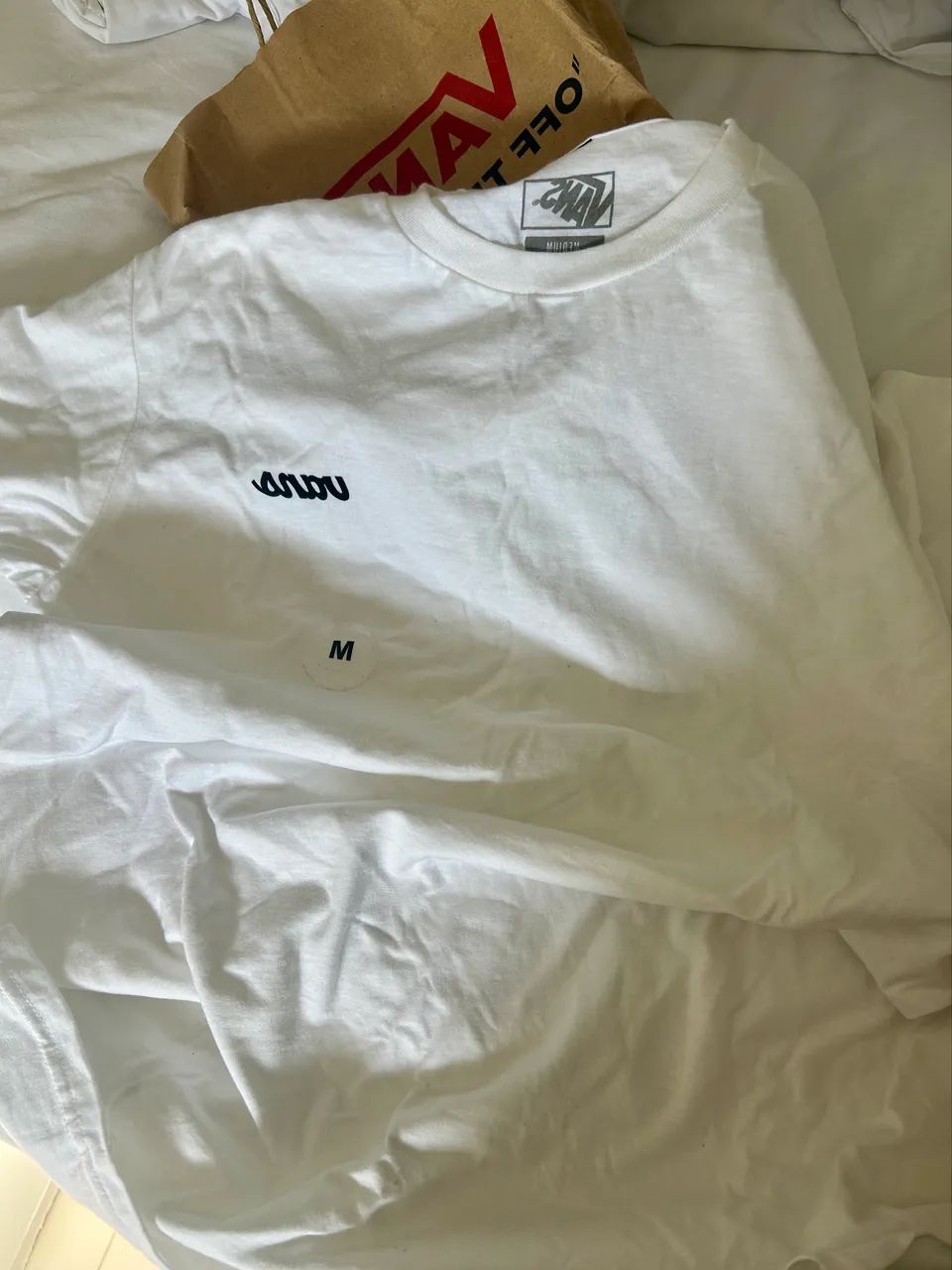 Camiseta vans original branca nunca usada M - Foto 2