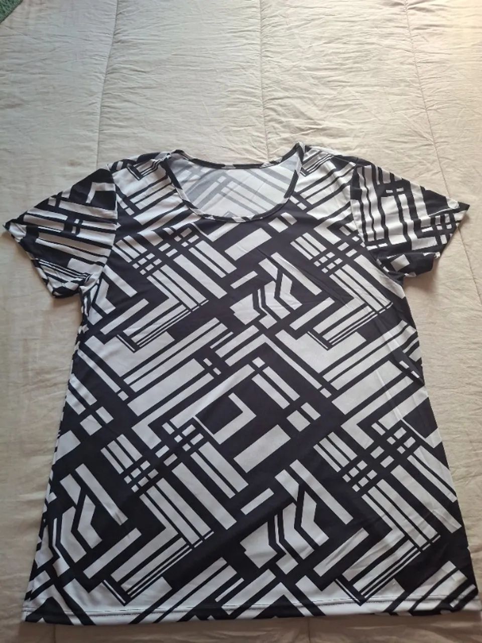 Blusa Malha Fria