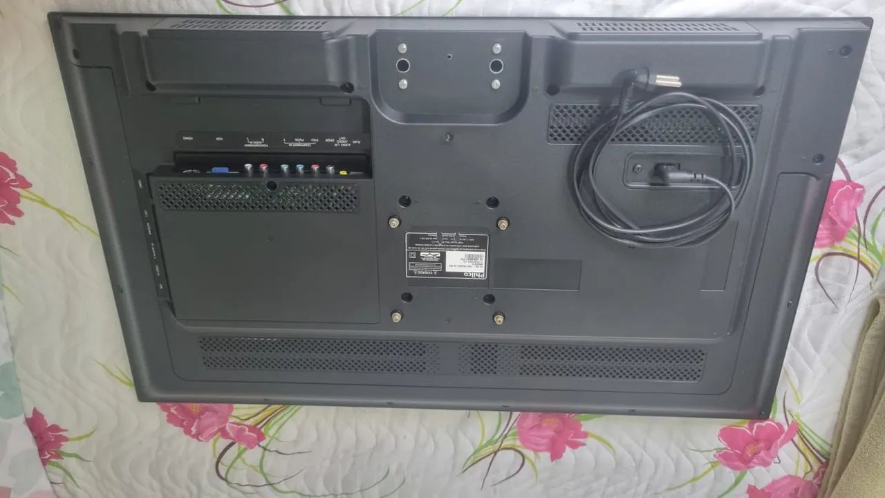 TV Philco 32 polegadas não é smart  - Foto 4