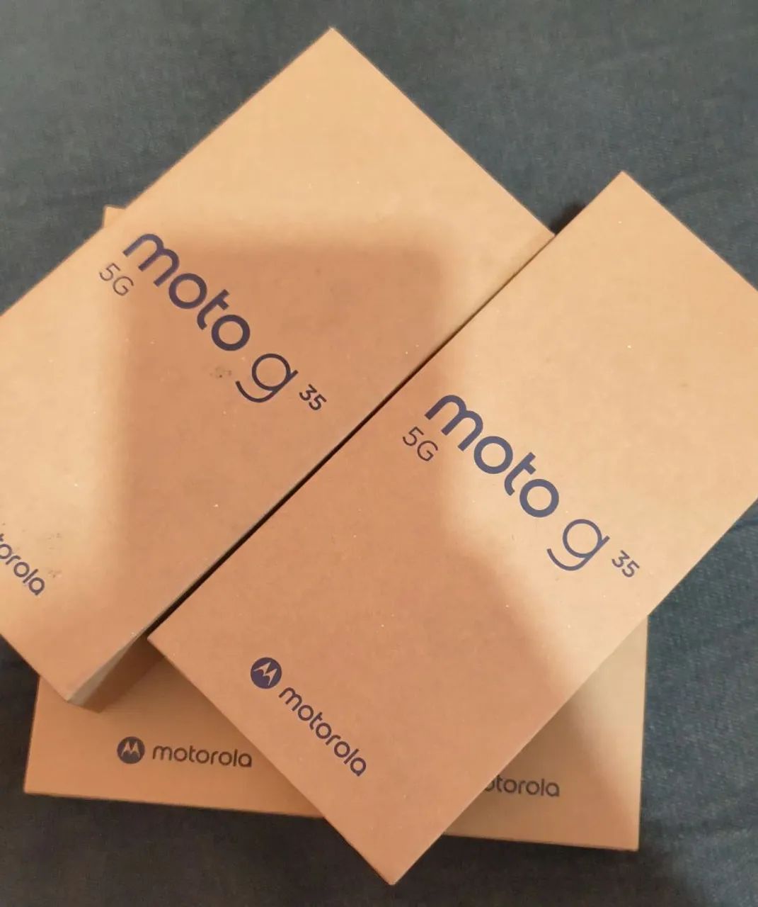 Smartphone Motorola G35 5G com NFC Cor Coral  - Foto 2