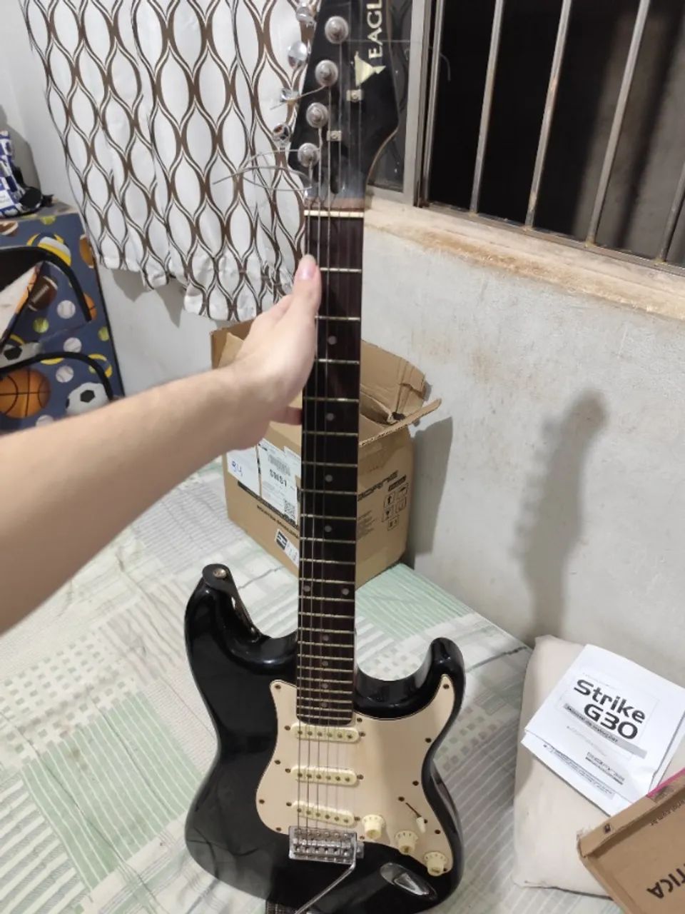 Guitarra Eagle