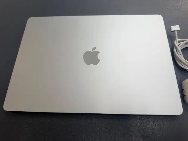 MacBook Air M4 15 polegadas Azul-céu - 16GB RAM - 512GB SSD