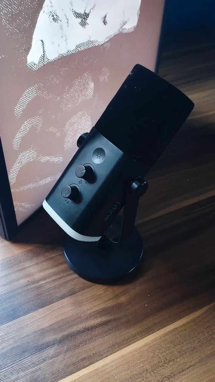 Microfone de mesa FIFINE am8