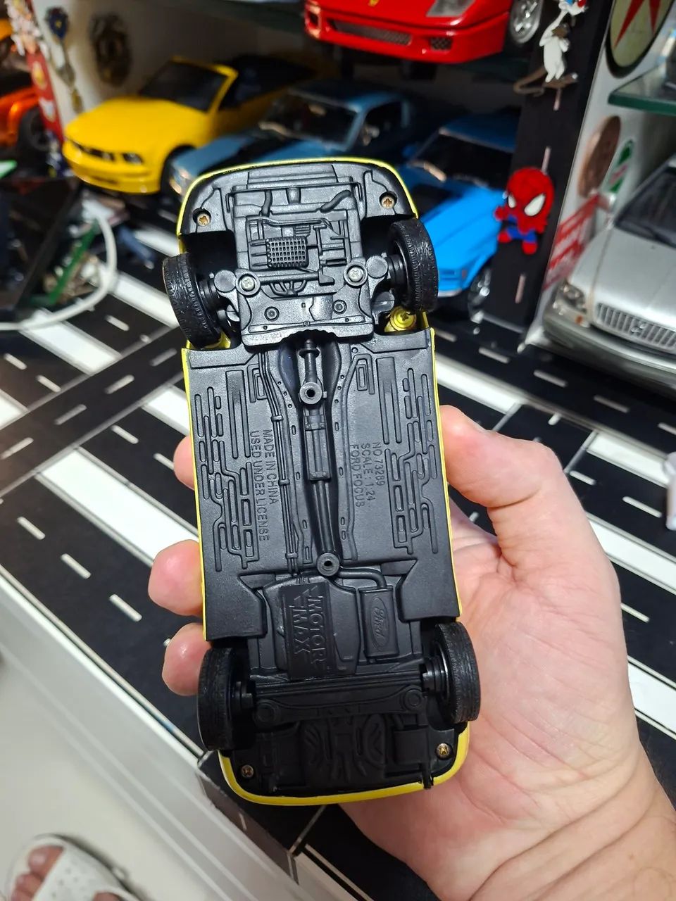 Miniatura Ford Focus escala 1/24. - Foto 4
