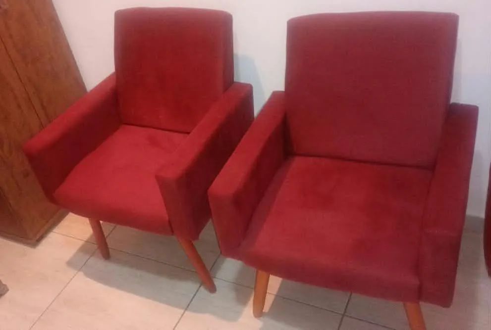 Kit Poltrona decorativa pés palito vermelha  - Foto 3