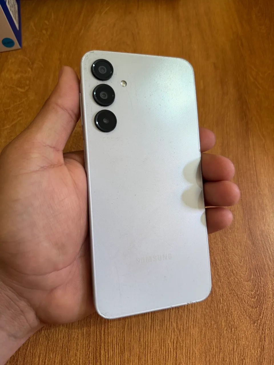 Samsung galaxy a16