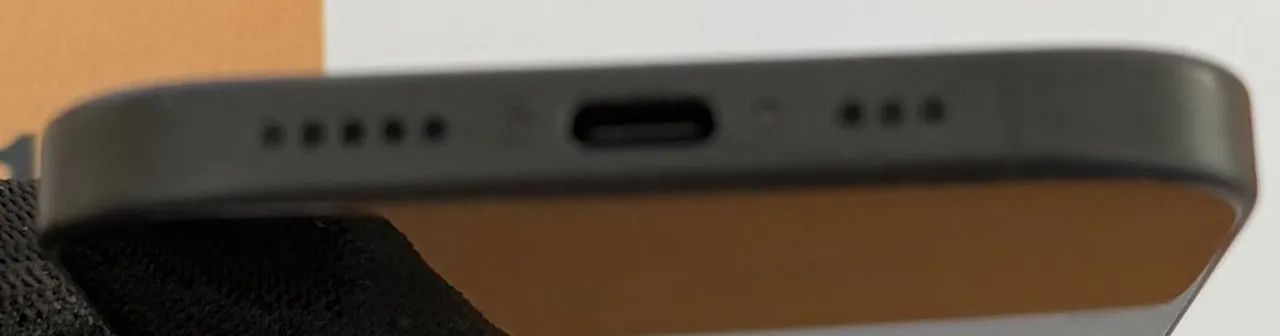 iPhone 16 128GB Preto Seminovo - Foto 3