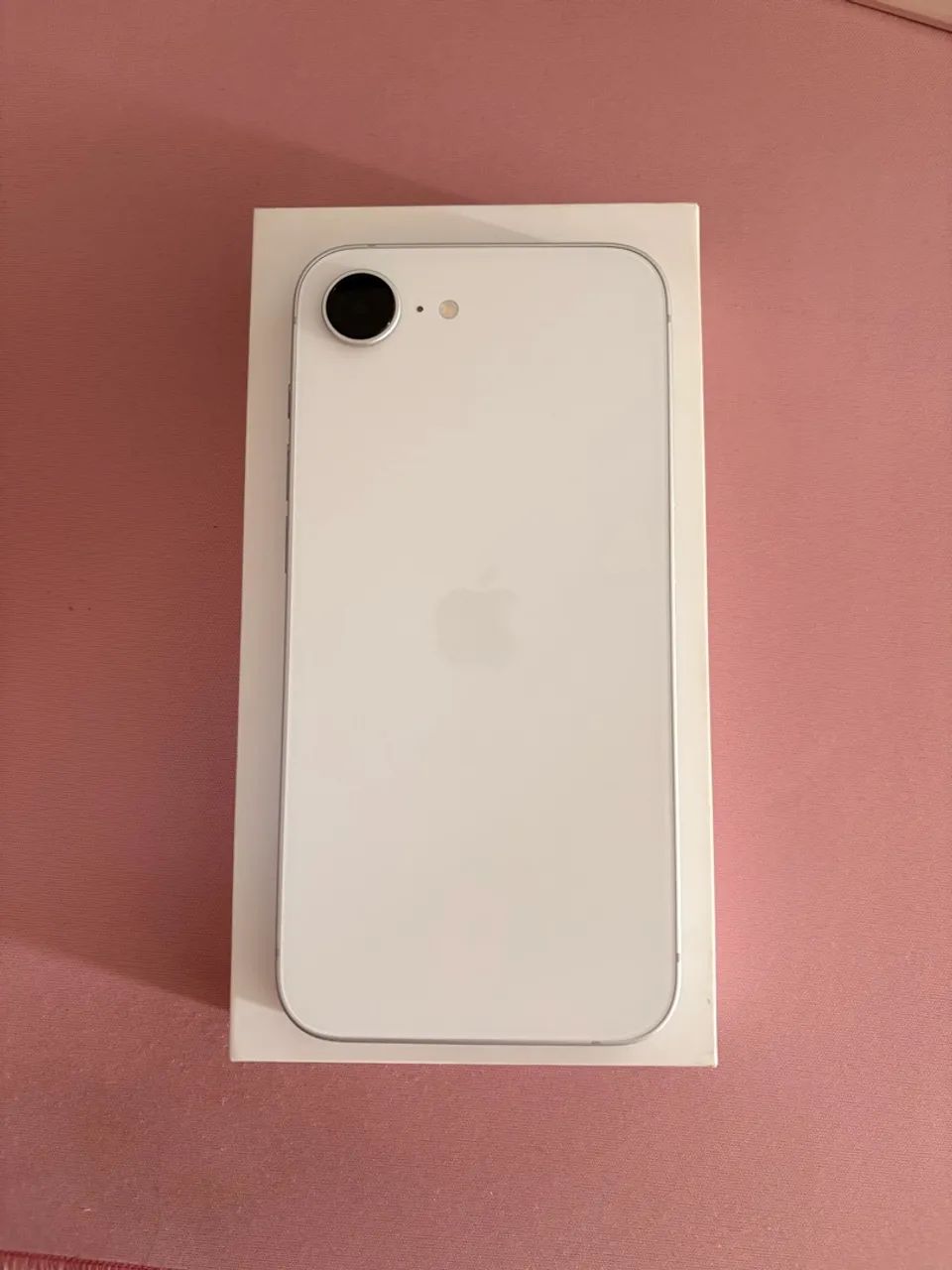 iPhone 16e - 128gb - Branco - Sem marcas de uso