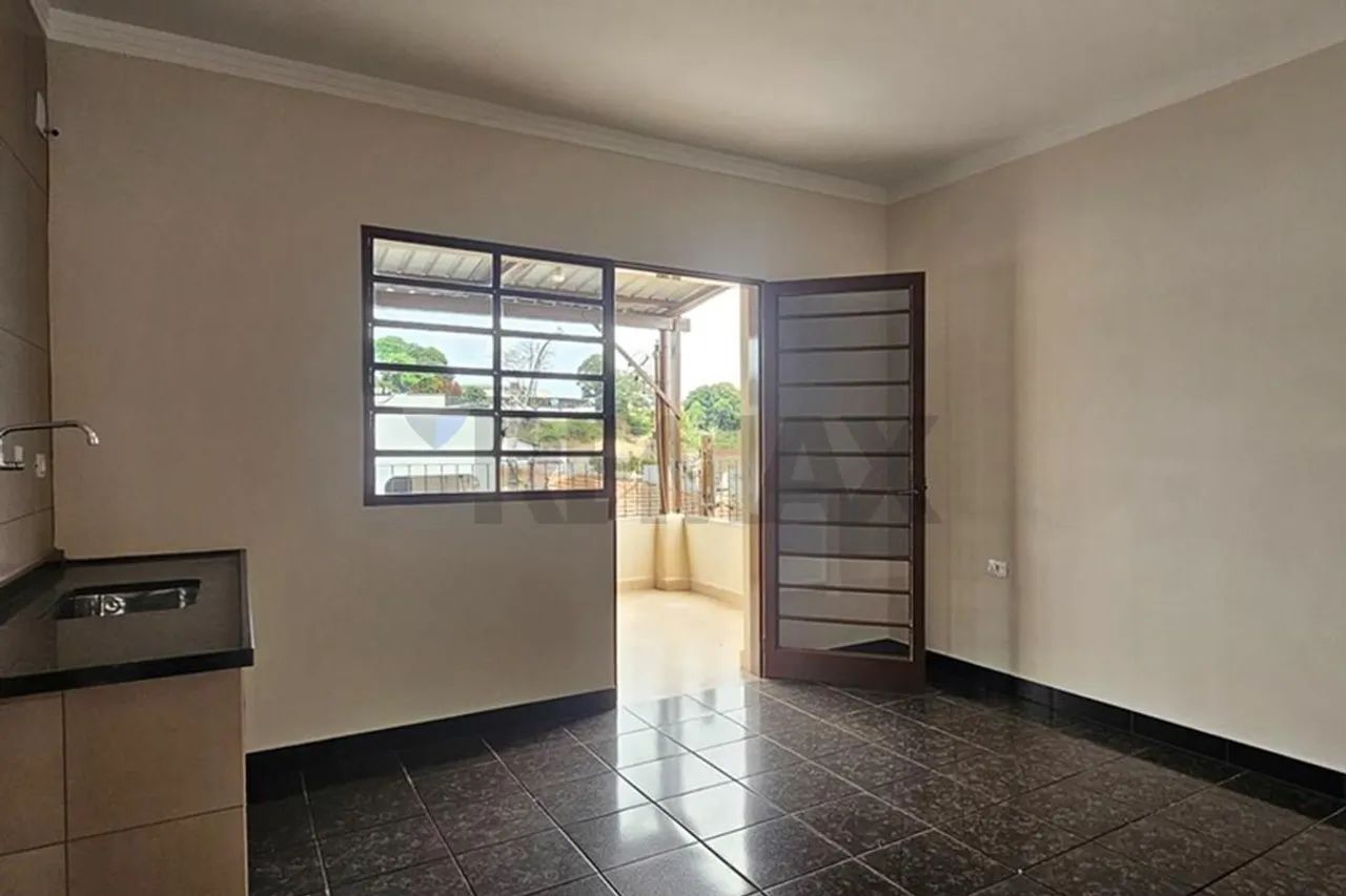 Casa com 3 quartos no bairro São vicente - Foto 4