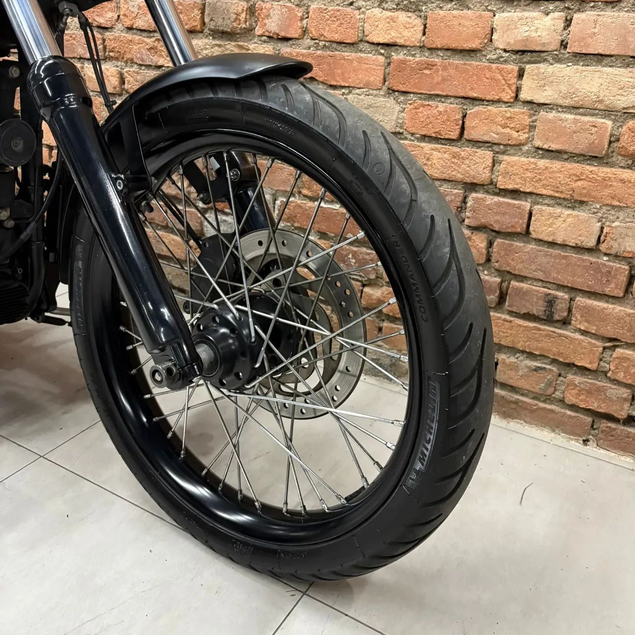 Harley-Davidson BLACKLINE FXS - Foto 4