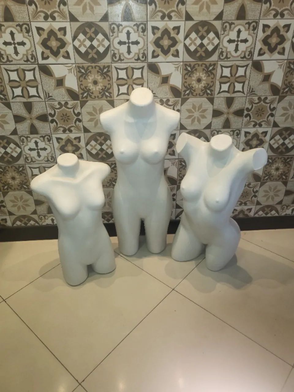 Manequins Femininos usados - Foto 2
