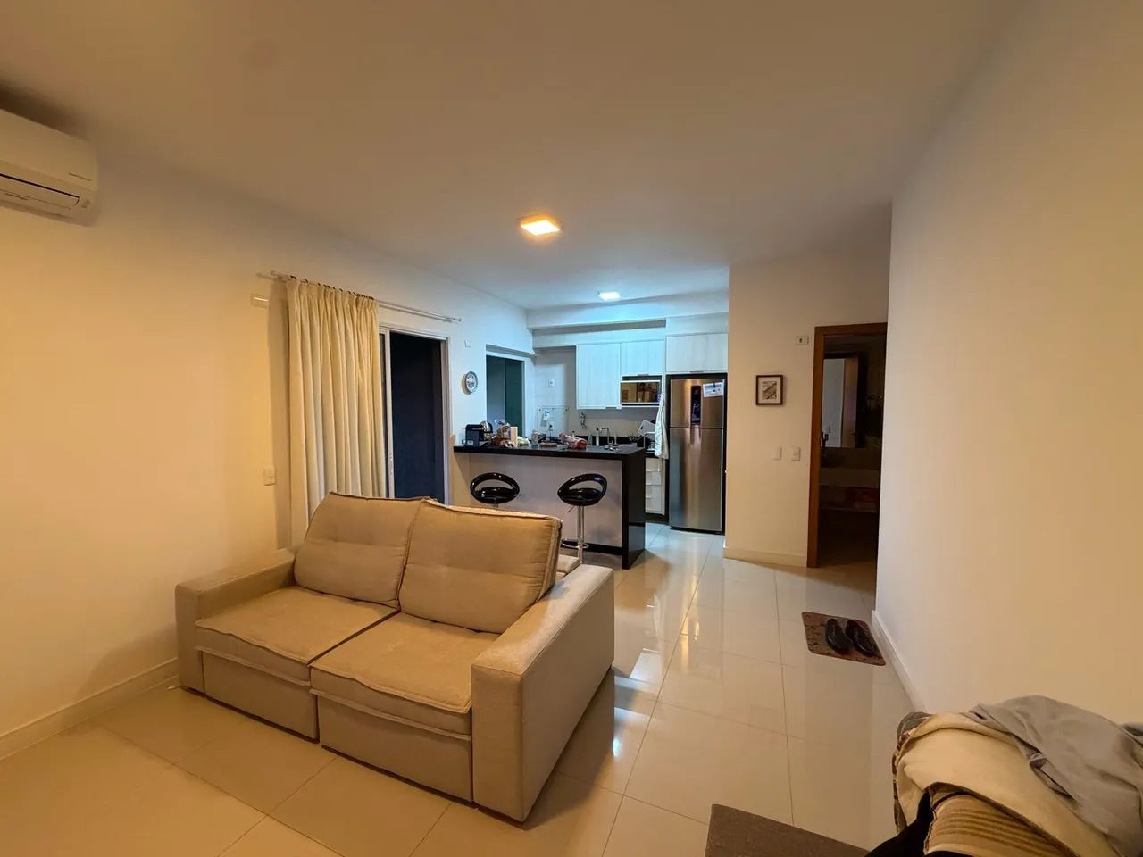 SOFÁ RETRÁTIL 2 lugares