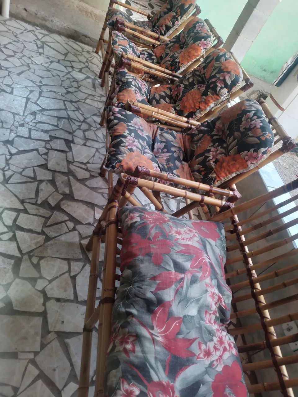 CADEIRAS 