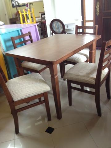 Promocão- mesa com 4 cadeira madeira na cor imbuia - Foto 4
