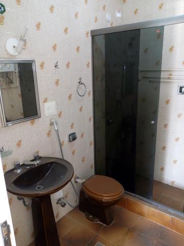 Apto amplo , 02 dorm e vaga, sem vista de comunidade , desocupado - Foto 14