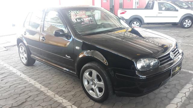 Golf 1.6 Flash 2006 - Foto 2