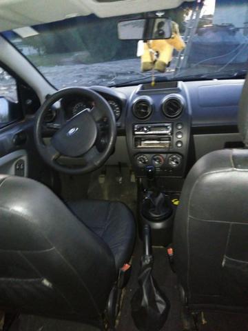 Ford Fiesta 2009 - Foto 10