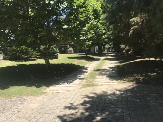 Linda área para um condomínio de casas no Estaleiro bc