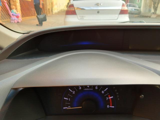 Honda Civic LXR 2.0 Prata. Perfeito estado, estudo propostas para troca - Foto 8