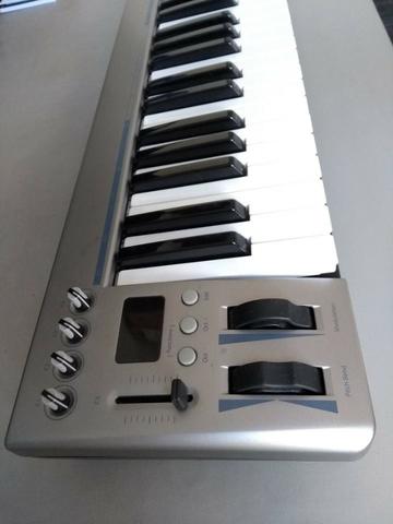 Controlador Teclado Acorn Masterkey 49 - Foto 2