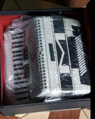 Acordeon/ sanfona 80 baixos, nova - Foto 2