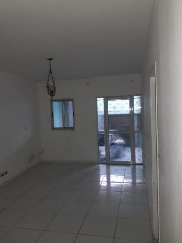 Predio com 3 andares 3 casas e 1 cobertura - Foto 14