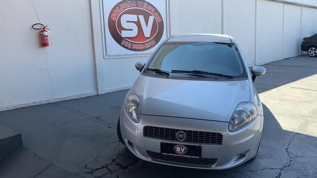 Fiat Punto ESSENCE 1.6 FLEX 4P - Foto 2