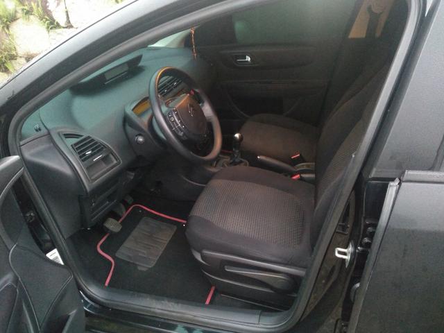 C4 Hatch ano de 2014 tudo funcionando 50 mil rodados - Foto 2