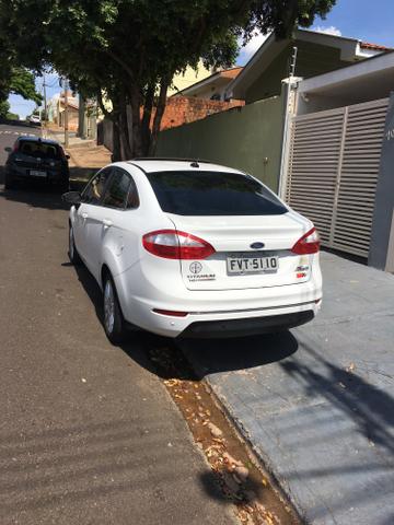 New fiesta sedan o mais top 1.6 - Foto 3