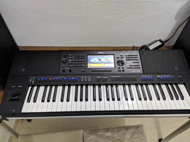 Teclado yamaha psr sx700 - Foto 4