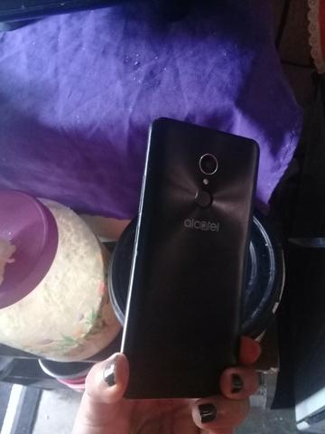 Vendo esse celular em bom estado tudo fuciona - Foto 2