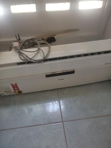 Vendo ar condicionado 12 mil btus
