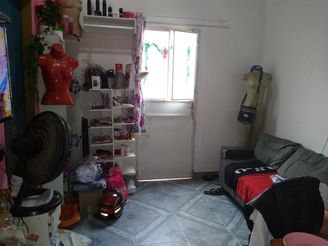 Vende-se ou trocar essa casa - Foto 4