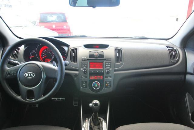 Kia Cerato 1.6 Automatico 2011 - Troco e Financio ( Aprovação Imediata ) - Foto 7