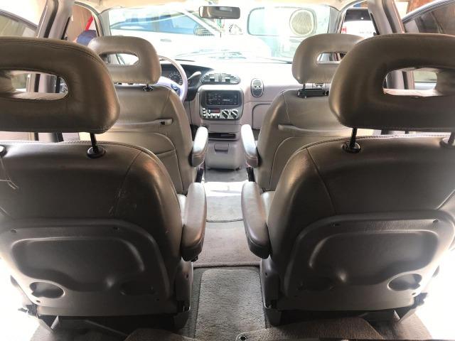 Caravan Chrysler - Foto 2