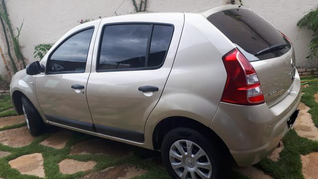 Sandero 1.0 Completo - Foto 4