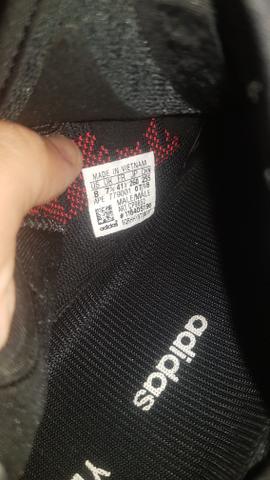 Adidas Yeezy V2 'Bred' Black ShoRoblox rts