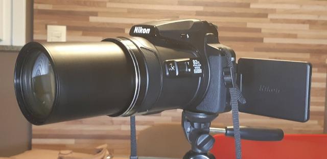 Câmera Nikon Coolpix P900 zoom óptico de 83x impecável e completa-Para exigentes