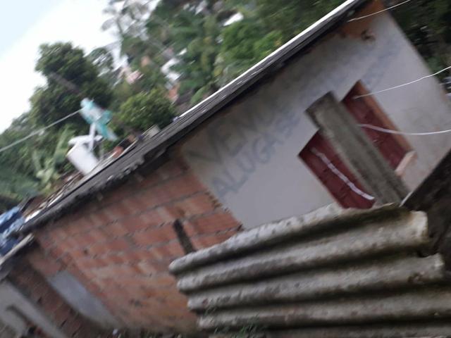 Vende uma casa tipo kitnet - Foto 2