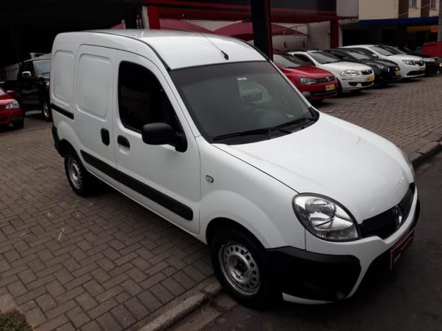 RENAULT KANGOO EXPRESS 1.6 16v(PackClim)(Hi-Flex) 4p