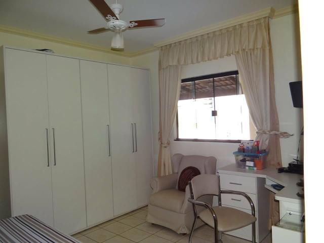 Arniqueiras QD 04 Casa 4 qts 3 suítes lazer lote 2.287m pode dividir em vários lotes - Foto 18