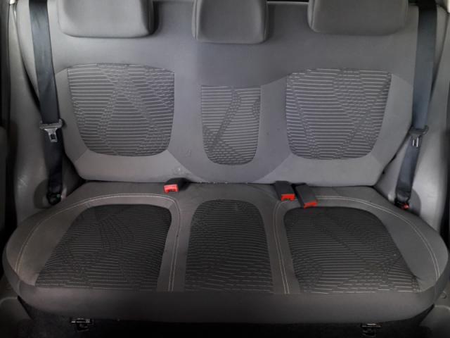 FIAT PALIO 1.4 MPI ATTRACTIVE 8V FLEX 4P MANUAL. - Foto 4