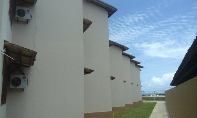 Flat frente para o mar na praia do Guaibim - Foto 13