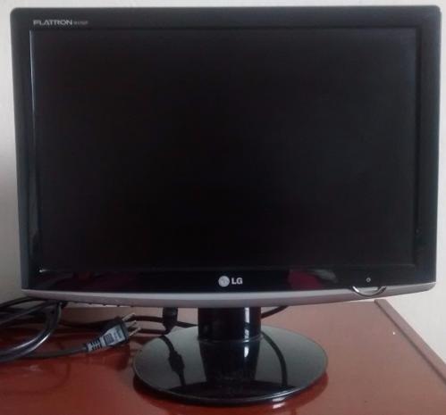Monitor LG Flatron w1752t 17 Polegadas VGA/DVI Full-HD